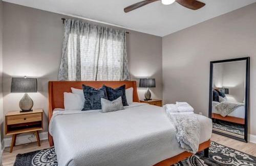 Southbank Apartamento | Chic Riverfront apartment in downtown San Marco