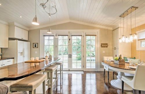 South Gate Ridge Casa | Chic Sarasota Cottage Near Beaches and Downtown!