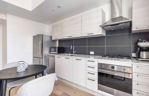 Mid-Market Apartamento | Chic Soma 1BR w/ BBQ, Lounge, close to BART, by Blueground