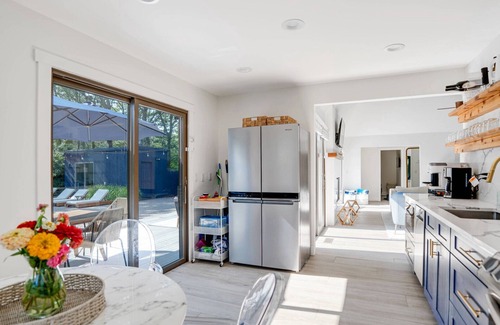 North Sea Casa | Chic Southampton Getaway with Heated Pool & Seamless Indoor-Outdoor Living