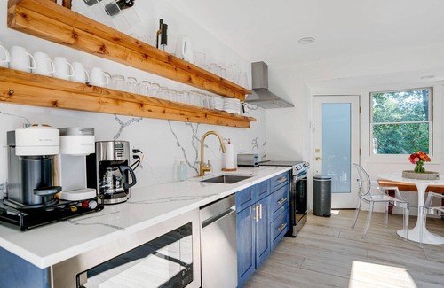 North Sea Casa | Chic Southampton Getaway with Heated Pool & Seamless Indoor-Outdoor Living