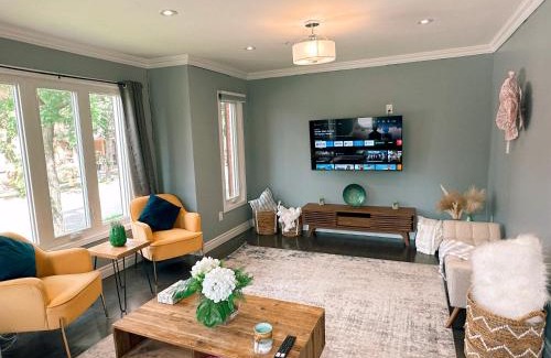 Markham Apartamento | Chic, Spacious Home You'll Love