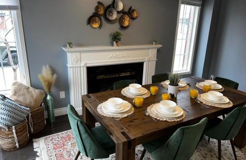 Markham Apartamento | Chic, Spacious Home You'll Love