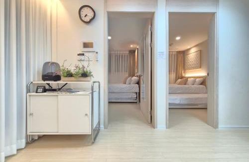 Hapjeong-dong Apartamento | Chic Stay 홍대 합정 신촌 # 최대8인 # 신축 엘리베이터 # 무료짐보관 # 무료주차