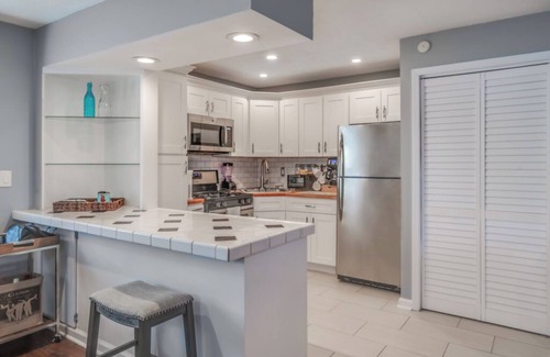 Amityville Apartamento | Chic Studio Apartment, with WiFi in welcoming Amityville