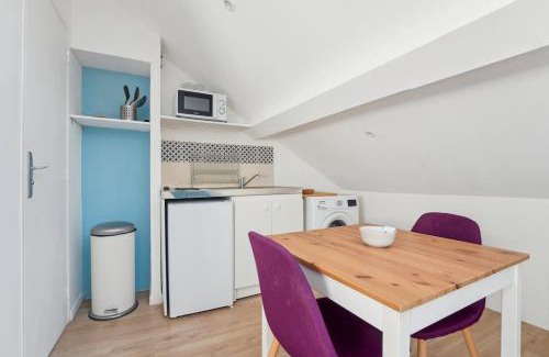 Charleville-Mezieres Apartamento | Chic Studio with Parking in Charleville-Mézières