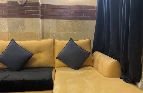 As-Sajil Apartamento | Chic studio with WiFi and AC in awesome Cairo Governorate