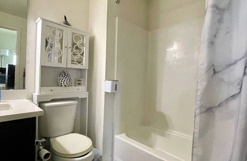 Sunset Park Apartamento | Chic studio with AC, WiFi in Santa Monica