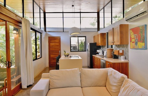 Playa Guiones Casa | Chic surf and yoga villa 2-minute walk to beach