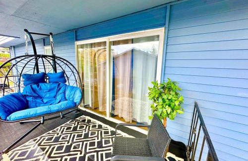 Lynnwood Apartamento | Chic Townhome - Your cozy haven awaits in Lynnwood