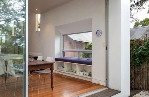 Balmain East Apartamento | Chic Two-storey Cottage with Darling Harbour Views