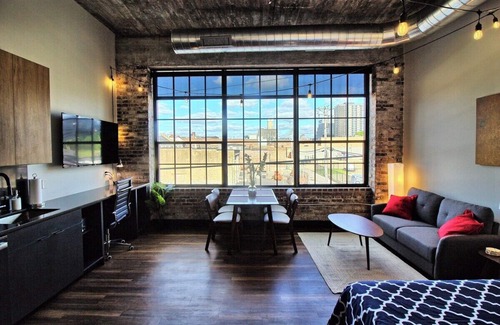 Midtown Hotel | Chic Ultramodern Studio Loft w/ Designer Features