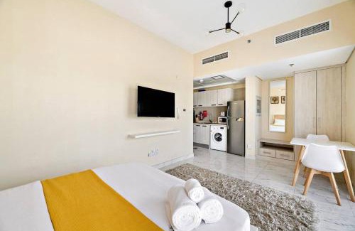 DIFC Apartamento | Chic Urban Escape at Studio MAG 422