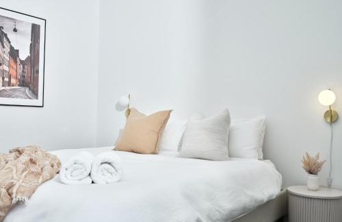 Richmond Apartamento | Chic Urban Loft in Prime Location