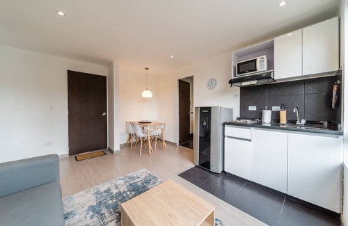 Financial District Apartamento | Chic Urban Oasis in Chapinero