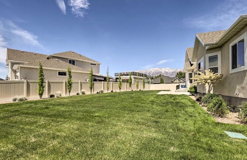 Vineyard Casa | Chic Vineyard Getaway with Yard about 8 Mi to BYU