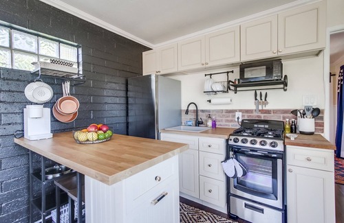 La Mesa Casa | Chic, yet playful boho bungalow near everything!