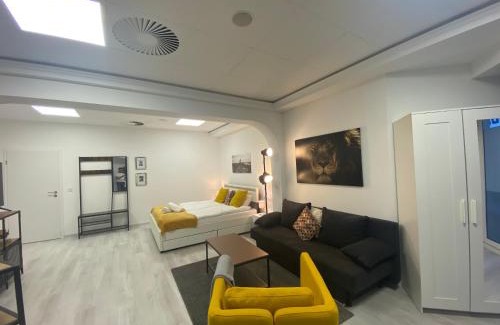 Troisdorf Casa | Chice, urbane Oase mit Arbeitsplatz