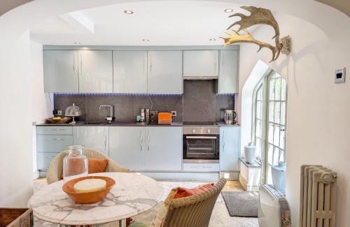 Chichester Casa | Chichester Lodge