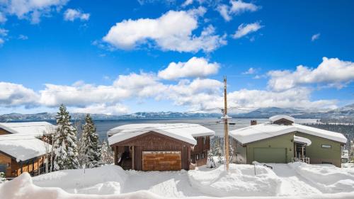 Tahoe Woods Casa | Chickadee by AvantStay Modern A-Frame Cabin