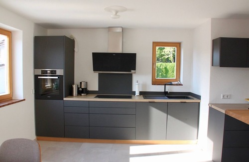 Chieming Apartamento | Chiemsee Living - Großzügige, Moderne Ferienwohnung in Seenähe