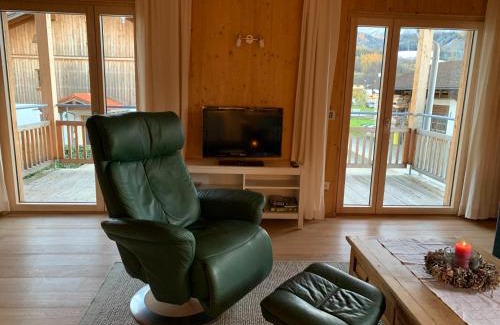 Bernau am Chiemsee Apartamento | ChiemseeRefugium - Ferienwohnung Berg