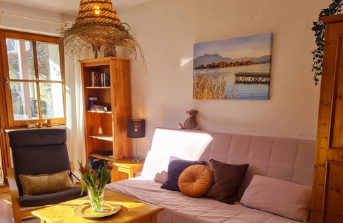 Arlaching Apartamento | Chiemseetraum, im Erdgeschoss mit Seeblick, 1-2 Personen, 36 qm