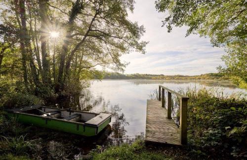 Thurstonfield Casa | Chiffchaff Lodge with Hot tub