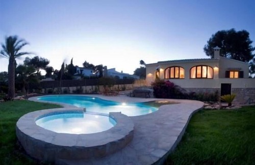 Panorama Villa | ¡La favorita de los niños! Soleada villa con capacidad para 6 personas en Javea