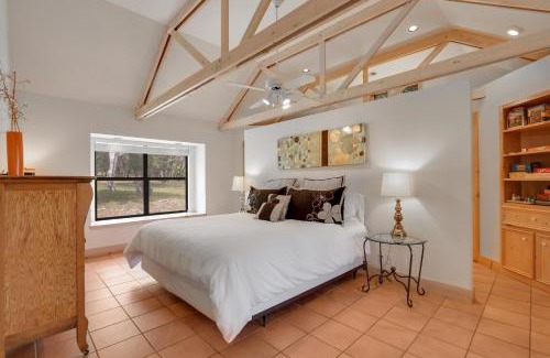 Wimberley Casa | Chili Pepper Falls