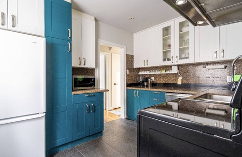 Newtonbrook Casa | Chill in the city