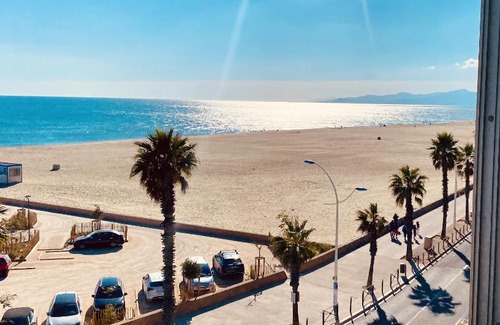 La Jetee Apartamento | "CHILL" magnifique vue sur la mer et le port au coeur de la ville en première ligne
