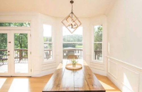 Ten Mile Casa | Chill on Watts Bar Lakefront with Private Dock!