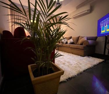 Al Duqqi Apartamento | Chill out, An Atmosphere of Sophistication Awaits You