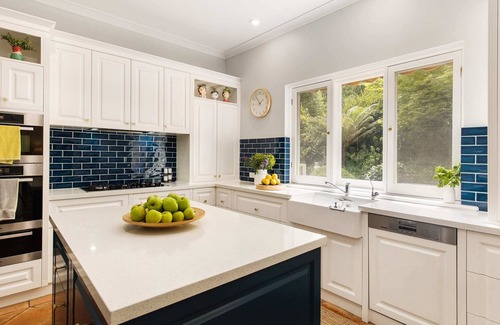 Stirling Casa | CHILTERNS OF STIRLI - Adelaide Hills Wonderland