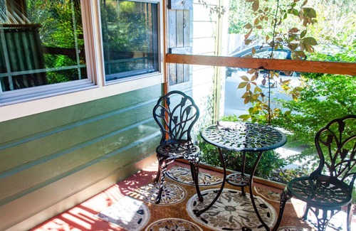 Chimney Rock Casa | Chimney Rock Bungalow w/ hot tub