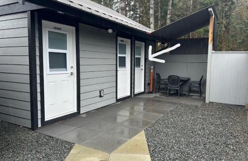 Port Alberni Casa | Chims Cabins - Port Alberni