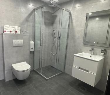 Surcin Hotel | China Town prenoćište