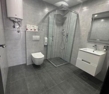 Surcin Hotel | China Town prenoćište