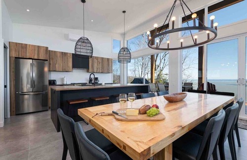 Les Eboulements Chalet De Esquí | Chinook 166 - Spa, Pool Table, River Views