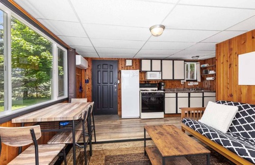 Chippewa Lake Cabina | Chippewa Bluffs Resort Spacious Combined 2BR 2BA Cabins