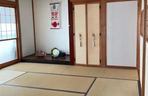 Hodatsushimizu-cho Casa | Chirin ちりん 猫と暮らす田舎の一軒家 能登 石川県