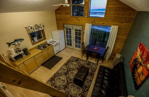 Kalifornsky Cabina | 'Chisik Cabin' Waterfront/Sunset Views
