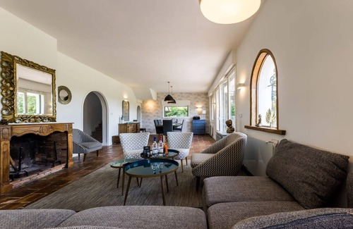 Behobie Villa | Chistera - Rent a house with heated swimming pool and garden in Urrugne