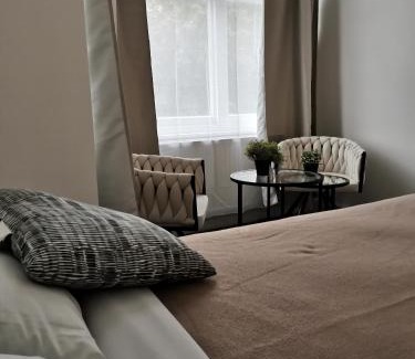 Chiswick Hotel | Chiswick Court Hotel