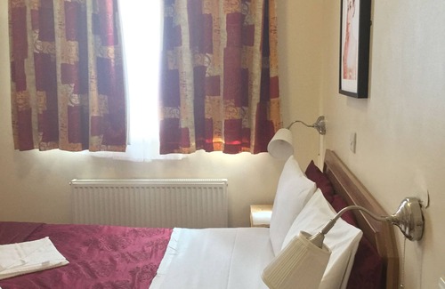 Chiswick Casa | Chiswick Lodge Hotel