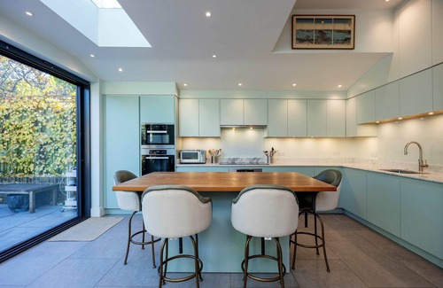 Chiswick Casa | Chiswick Victorian Gem, by Veeve