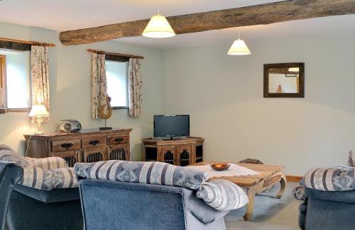 Potter Heigham Casa | Chive - E4326