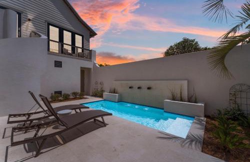 West Panama City Beach Casa | Chloe's Cottage and Carriage House