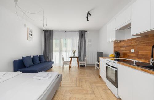 West Pomeranian Voivodeship Apartamento | Chmielewskiego Lovely Studio by BookingHost